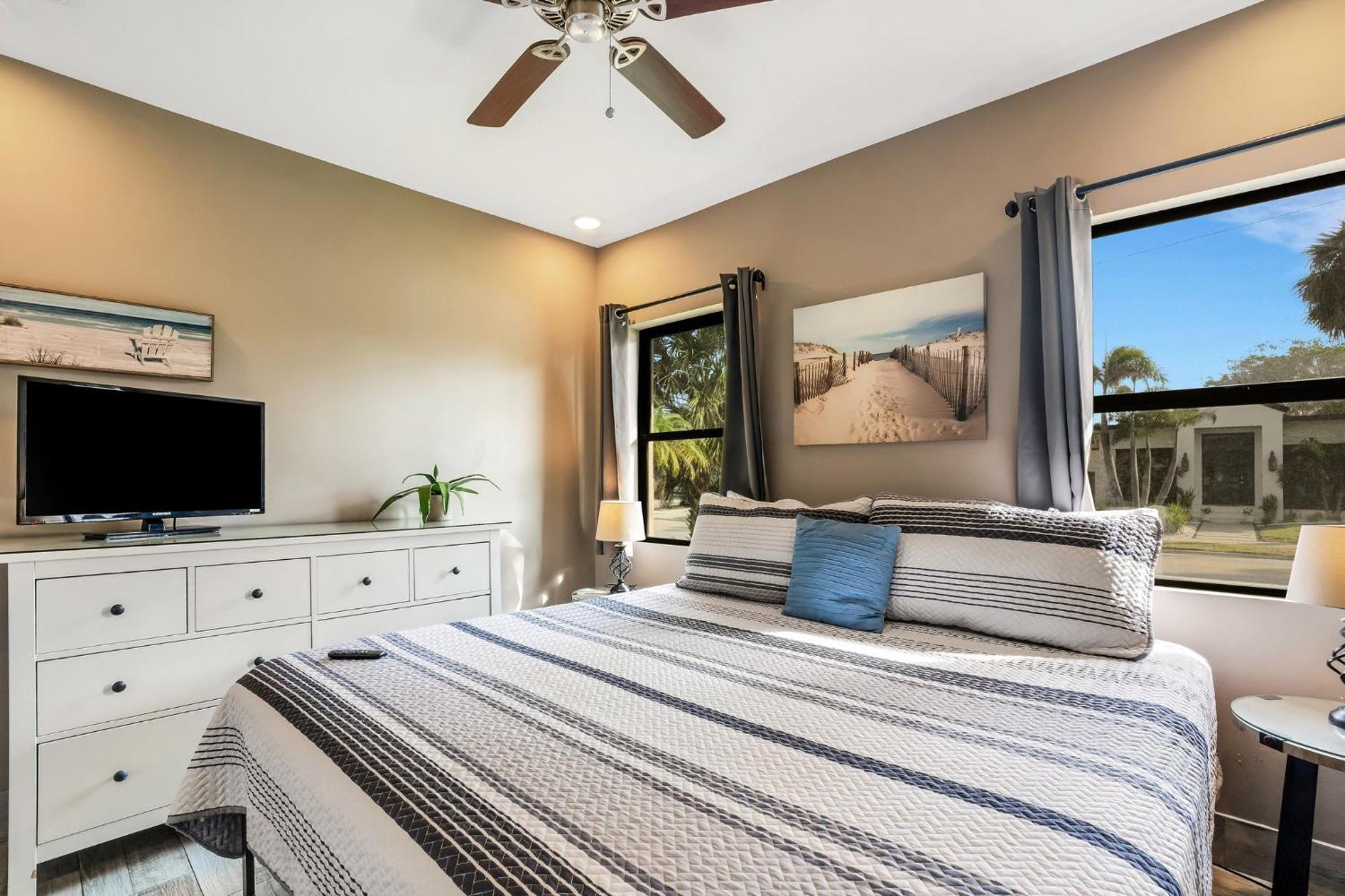 Island Time - Beach Pool Home Clearwater Beach Bagian luar foto