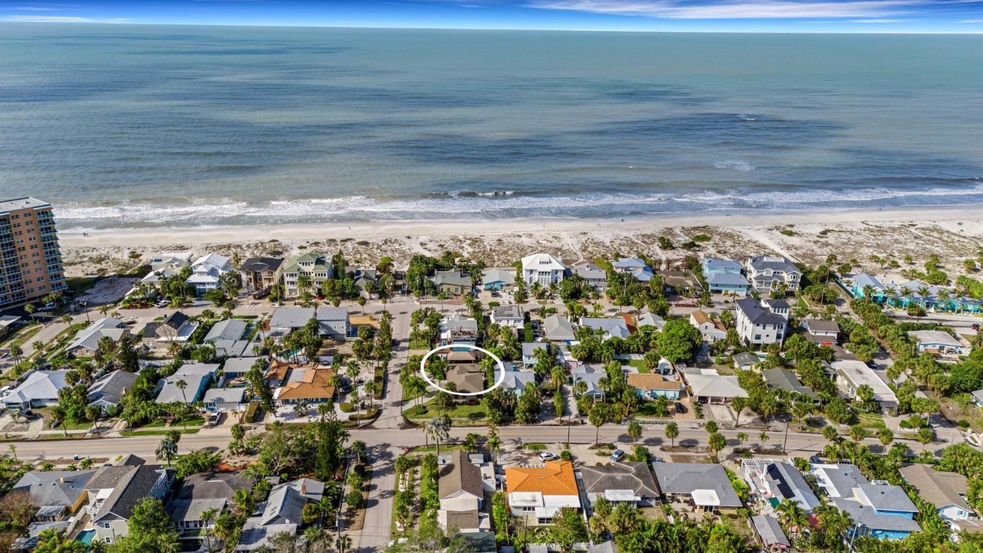Island Time - Beach Pool Home Clearwater Beach Bagian luar foto